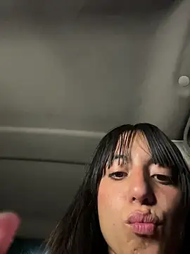 Mia fiire online show from January 2026 02:51:01 AM