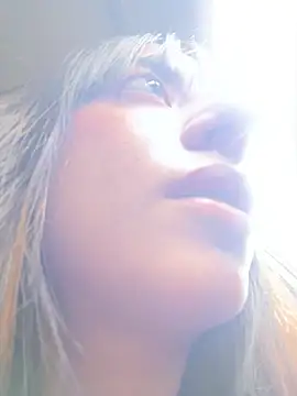 Mia fiire online show from January 2026 07:18:02 PM