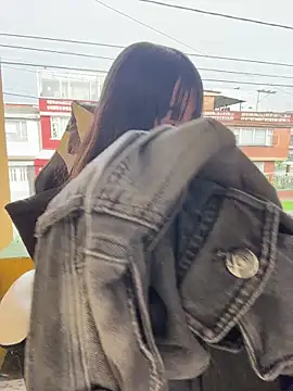 Mia fiire online show from March 2026 08:38:02 PM