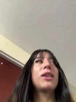 Mia fiire online show from February 2026 07:14:01 PM