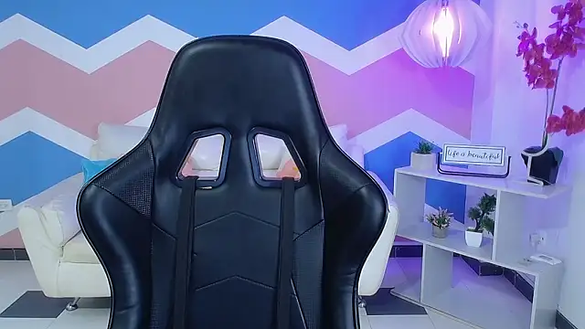 zahira1 online show from February 2026 08:18:01 PM