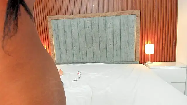 Bella Gracee  online show from January 2026 11:33:01 PM