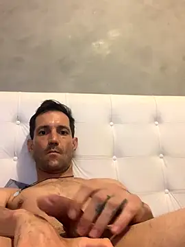 Snapshot of Tesudo034 chatting on December 2025 05:34:02 PM Tesudo034 online show from December 2025 05:34:02 PM