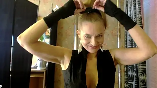 Soniakiss online show from March 2026 02:40:02 PM