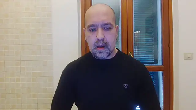 AMIRDIB2025 online show from February 2026 04:18:02 PM