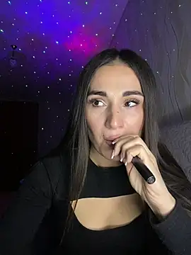 Snapshot of MonikaSi chatting on March 2026 04:40:02 PM MonikaSi online show from March 2026 04:40:02 PM