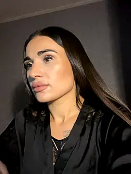 MonikaSi online show from December 2025 06:07:01 PM