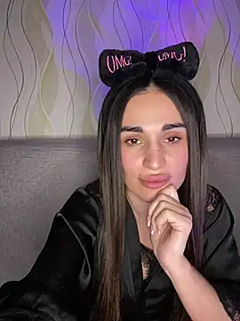 Snapshot of MonikaSi chatting on February 2026 04:06:01 PM MonikaSi online show from February 2026 04:06:01 PM