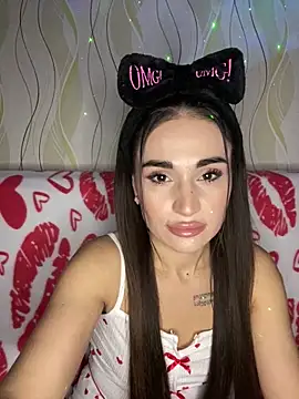 Snapshot of MonikaSi chatting on February 2026 05:57:01 PM MonikaSi online show from February 2026 05:57:01 PM