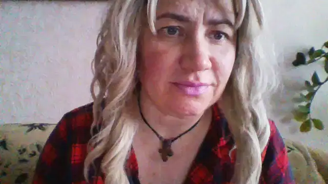 Snapshot of ClaireShannon chatting on February 2026 12:23:01 PM ClaireShannon online show from February 2026 12:23:01 PM