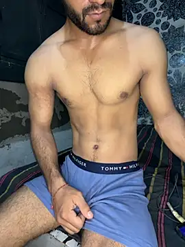 Fitboy07 online show from June 2026 11:04:01 PM