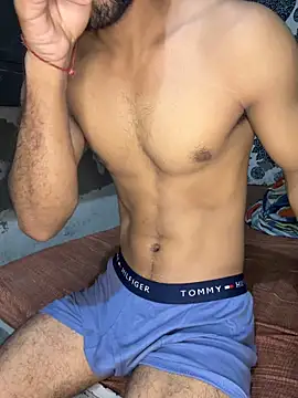 Fitboy07 online show from June 2026 11:28:01 PM