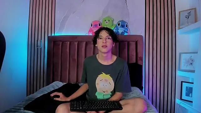 SthepanodiMonaco online show from April 2026 03:23:01 AM