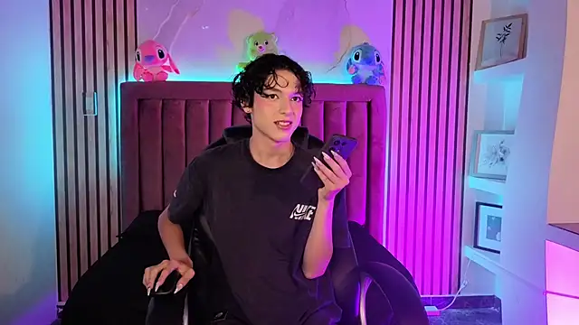 SthepanodiMonaco online show from March 2026 03:35:02 AM