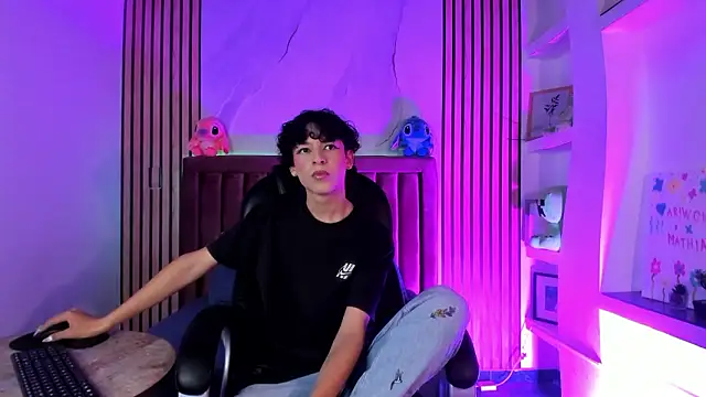 SthepanodiMonaco online show from March 2026 03:26:01 AM