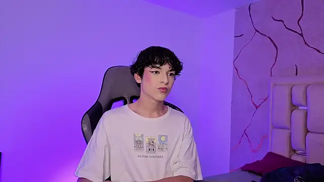 SthepanodiMonaco online show from February 2026 08:31:02 PM