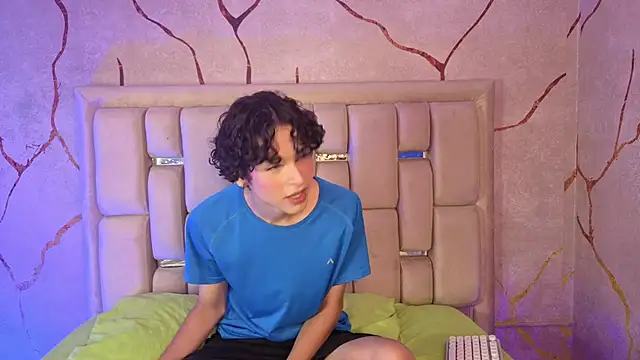 SthepanodiMonaco online show from March 2026 03:19:01 AM