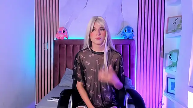 SthepanodiMonaco online show from April 2026 03:19:02 AM