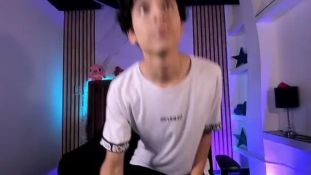 SthepanodiMonaco online show from January 2026 10:25:01 PM