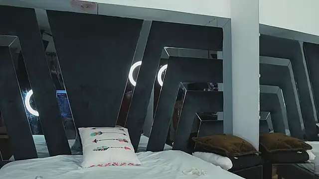 Kassandra xxx online show from February 2026 09:23:01 PM