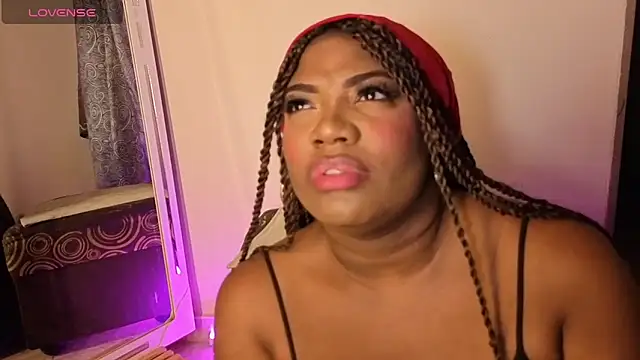 GraceMaaceey online show from April 2026 02:02:01 AM