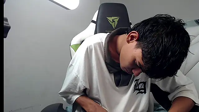 Lil babyyy  online show from December 2025 03:39:02 AM