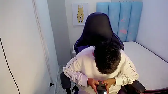 Lil babyyy  online show from December 2025 03:18:01 AM