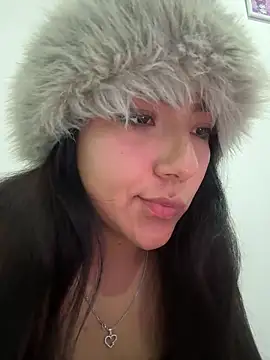 Dafne se online show from April 2026 11:00:02 PM