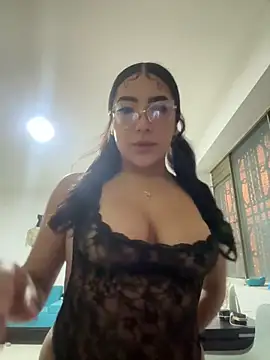 Dafne se online show from April 2026 01:10:01 AM