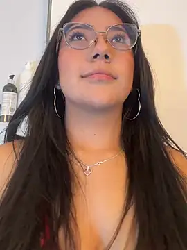 Dafne se online show from February 2026 02:53:01 AM