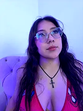 Dafne se online show from December 2025 01:26:02 AM