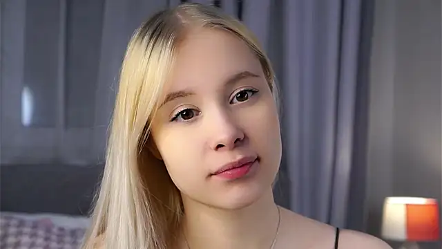 AunclreaVache online show from January 2026 11:06:02 AM