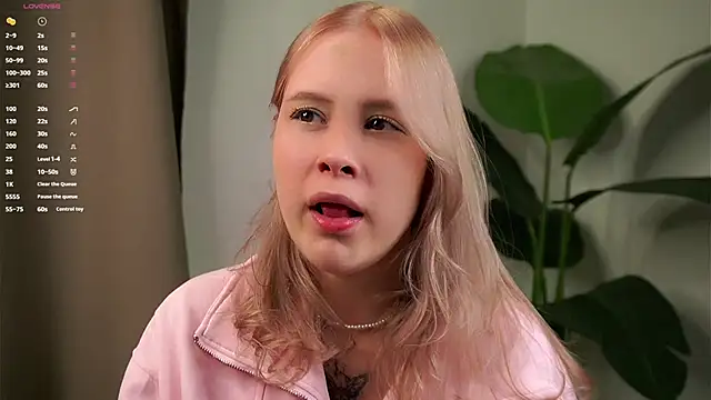 AunclreaVache online show from March 2026 10:58:01 AM