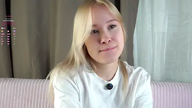 AunclreaVache online show from April 2026 03:11:02 AM