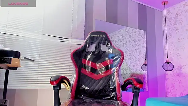 Brizza H033 online show from November 2025 10:10:02 PM