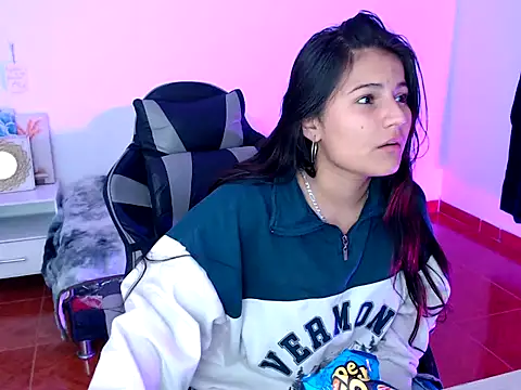 Nina  666 online show from December 2025 11:45:02 AM