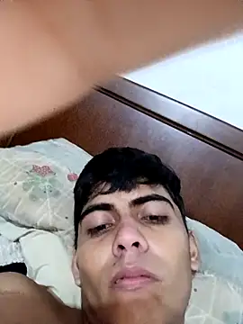 Snapshot of kirito_22cm chatting on November 2025 03:56:01 PM kirito 22cm online show from November 2025 03:56:01 PM