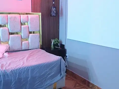  Caroline34 online show from April 2026 10:44:02 AM