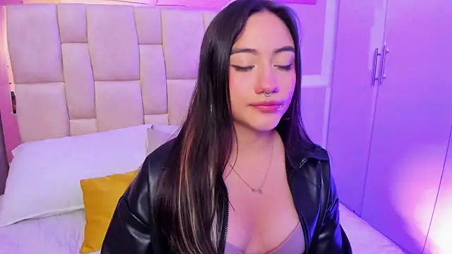 Nana  S online show from January 2026 03:13:01 AM