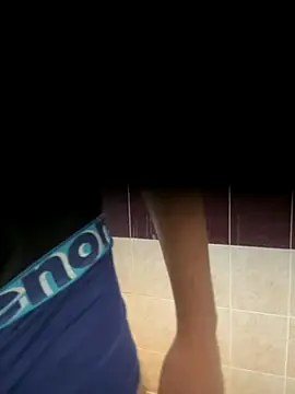 Snapshot of Blackeduncut chatting on December 2025 03:52:01 AM Blackeduncut online show from December 2025 03:52:01 AM