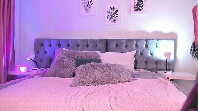 Samantha spike2 online show from January 2026 11:50:01 AM