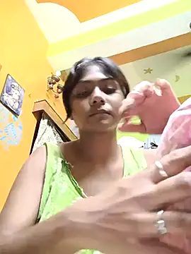 Cute diya023 online show from May 2026 05:30:02 PM