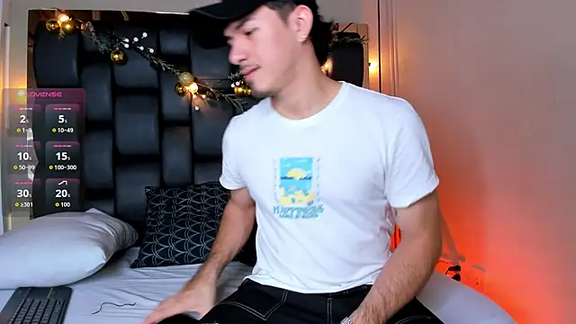 Justin duque online show from December 2025 07:30:01 PM