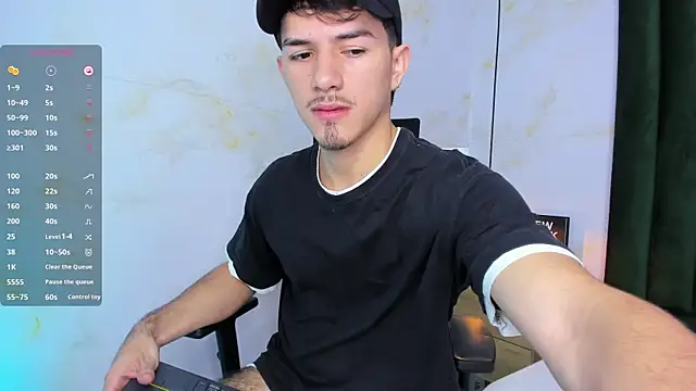 Justin duque online show from December 2025 07:48:01 PM