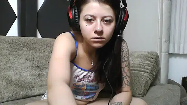 GabriellaManhas online show from January 2026 01:47:01 PM