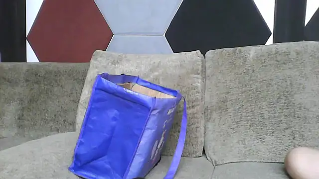 GabriellaManhas online show from February 2026 07:47:01 PM