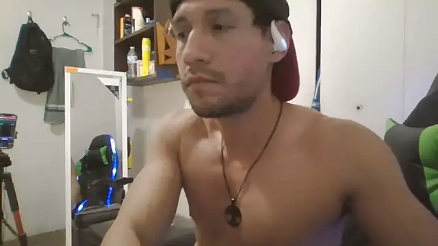 Snapshot of chacalinsexy chatting on December 2025 12:05:01 AM chacalinsexy online show from December 2025 12:05:01 AM