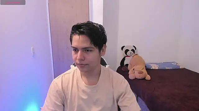 Asta YunoXXX online show from April 2026 02:35:01 AM