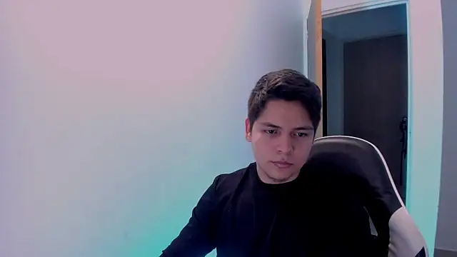 Asta YunoXXX online show from June 2026 10:31:01 AM