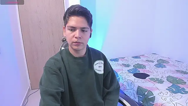 Asta YunoXXX online show from February 2026 06:25:01 AM